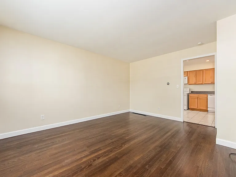 1443 N Star Rd — Photo 4