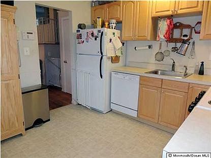 3rd image of 190 Wedgewood Dr