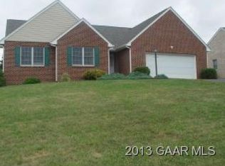 8 Quail Ln, Waynesboro, VA 22980