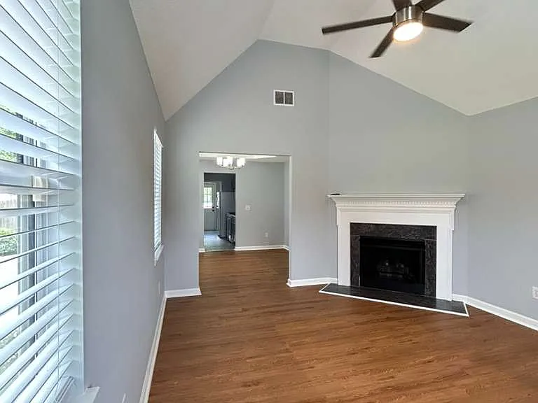 90 Pointe North Dr — Photo 6