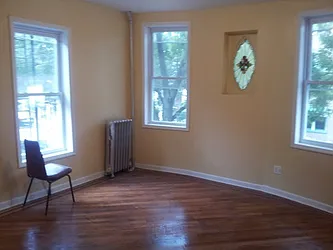 Rented by Makover Group Inc