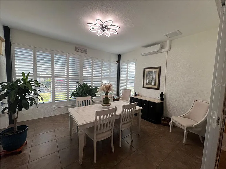 24401 Manchester Trl — Photo 17