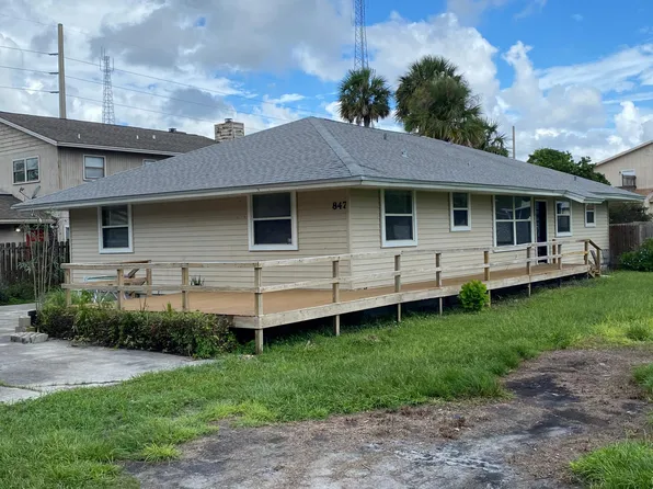 847 12th Ave S, Jacksonville Beach, FL 32250