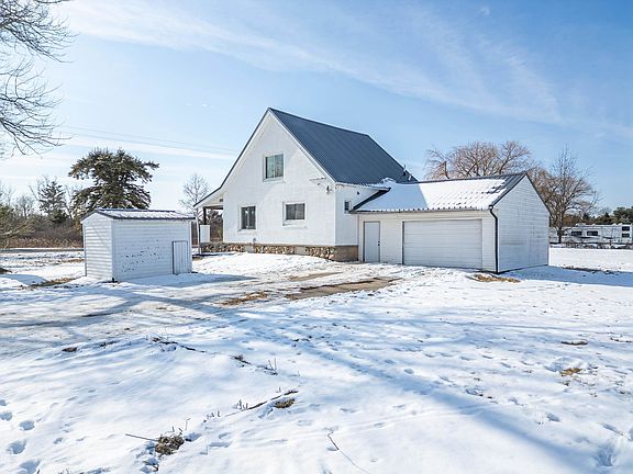 5th image of 4368 W Curtis Rd