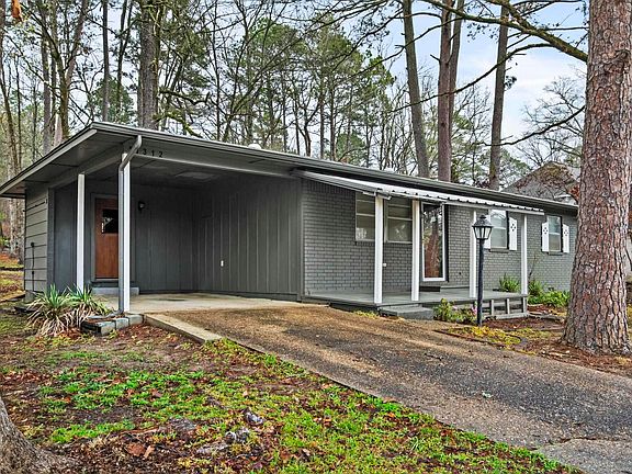3rd image of 11312 Barrett Rd