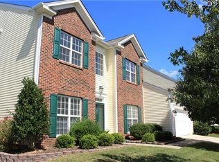 6218 Glen Way Dr, Winston Salem, NC 27107