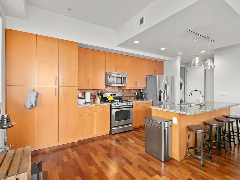 2460 W 29th Ave #106 — Photo 8
