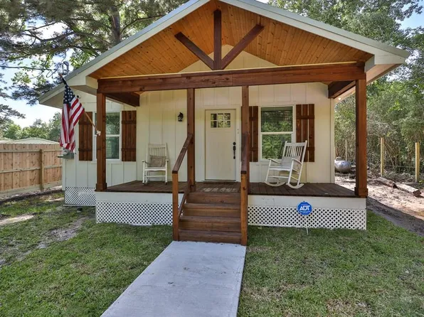 15179 Liberty St, Montgomery, TX 77356