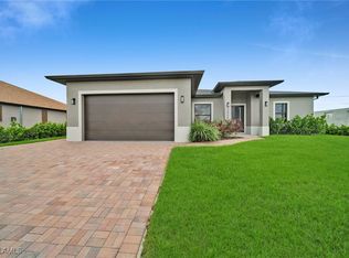 2000 Tropicana Pkwy W, Cape Coral, FL 33993