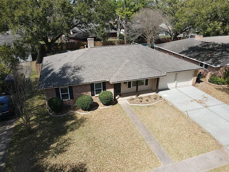 124 Dogwood St — Photo 34