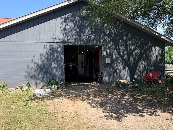 5th image of 311 NW 106th Ave