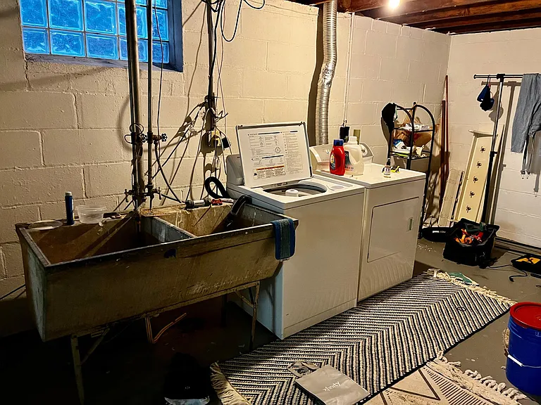 Washer and dryer! Say goodbye to shared or coin laundry!