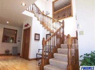 6857 W Maple Grove Rd, Huntington, IN 46750