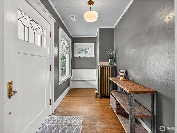5th image of 406 Cottage Avenue