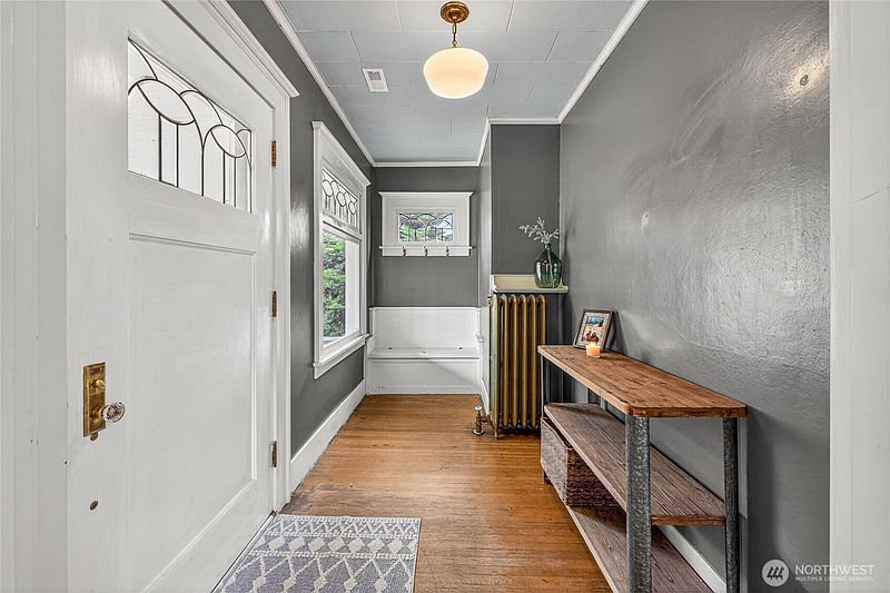 5th image of 406 Cottage Avenue