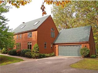 357 Thornbush Dr, Victor, NY 14564