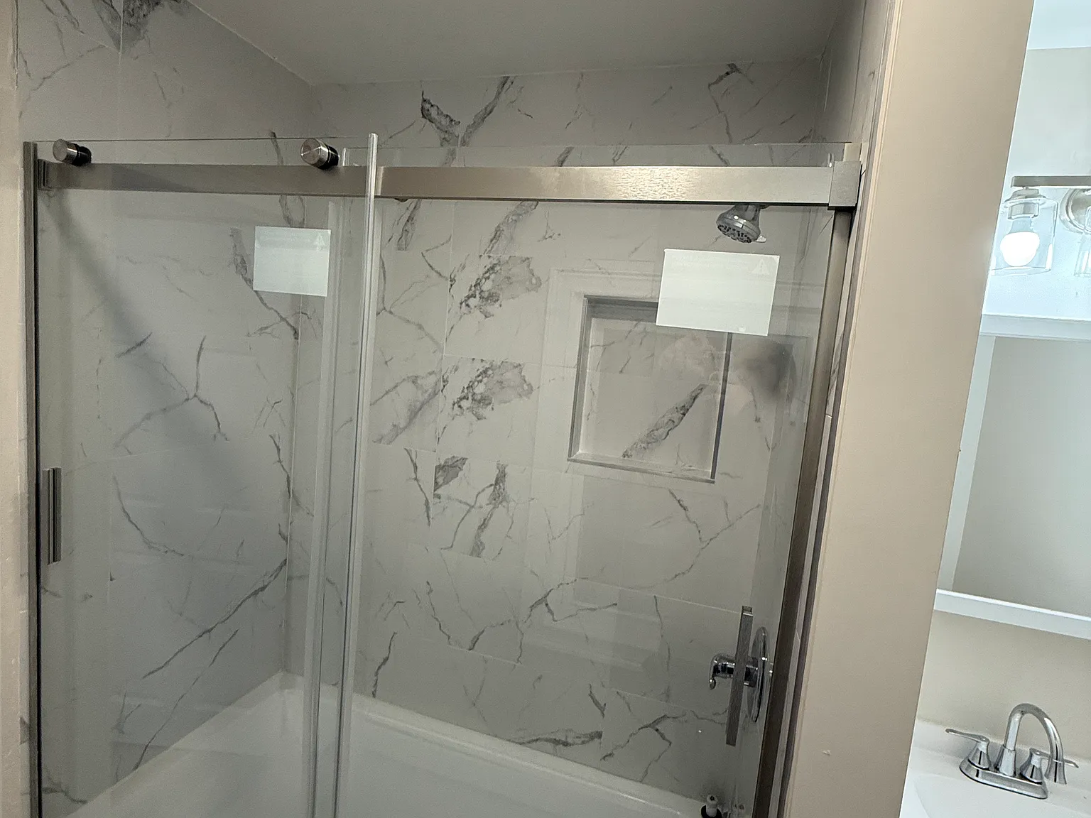 2 bed, $1,900 — Photo 3