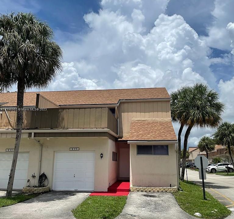 1st image of 853 NW 81st Way #4