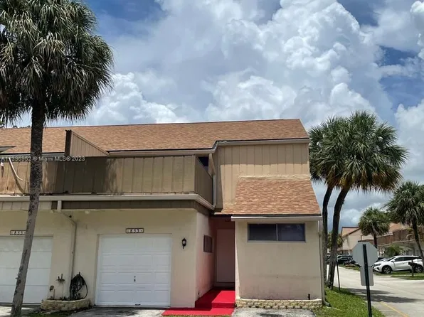 853 NW 81st Way #4, Fort Lauderdale, FL 33324