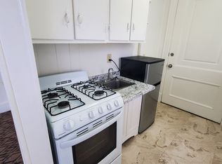 71 Ferry St #1, Hudson, NH 03051