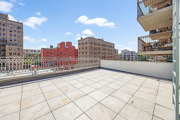 Rented by Gazal International Brokerage Group | media 14