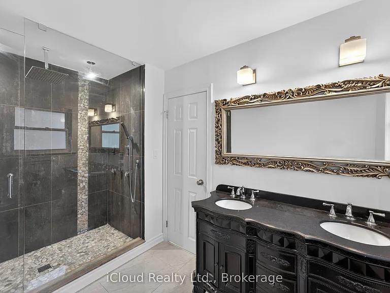 52 Montressor Dr — Photo 11