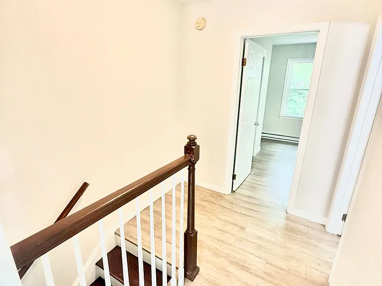 1820 Parkview Ave — Photo 27