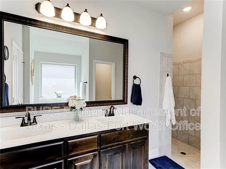 1612 Town Creek Cir — Photo 20
