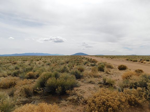 5th image of Vacant Cor
