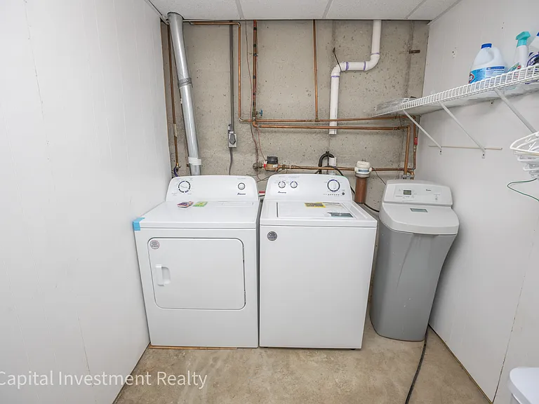 811 E Lincoln St #A — Photo 21