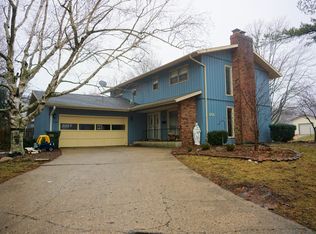 1701 Briarcliff Dr, Urbana, IL
