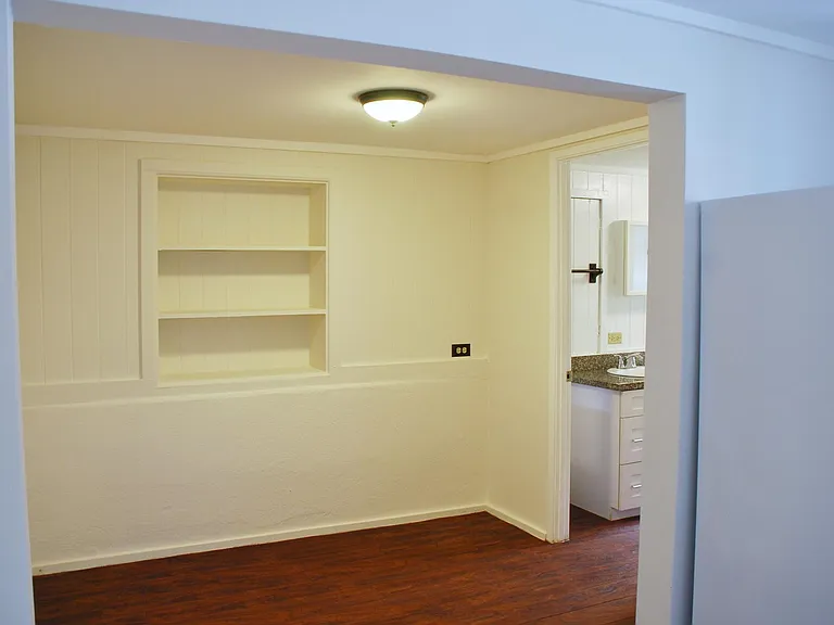 1/F Recreation bathroom