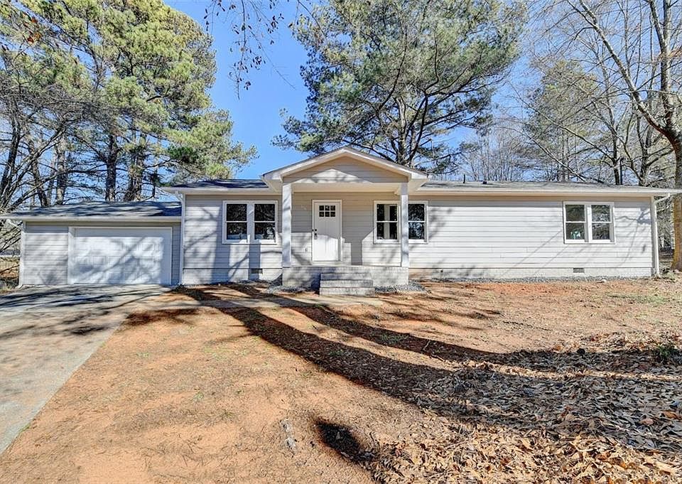 1st image of 914 Oregano Ct SE