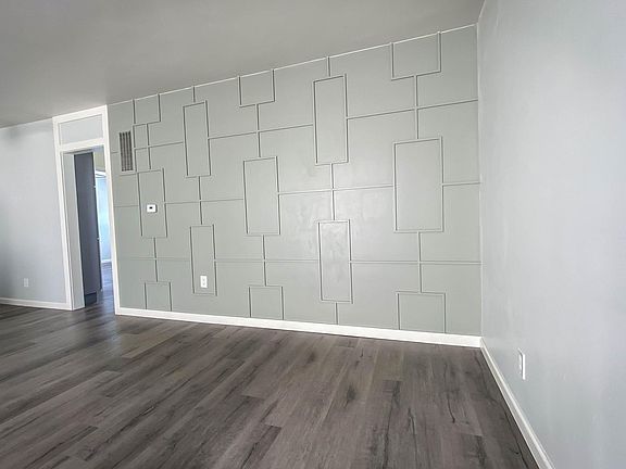 4th image of 1311 Euclid St APT 11