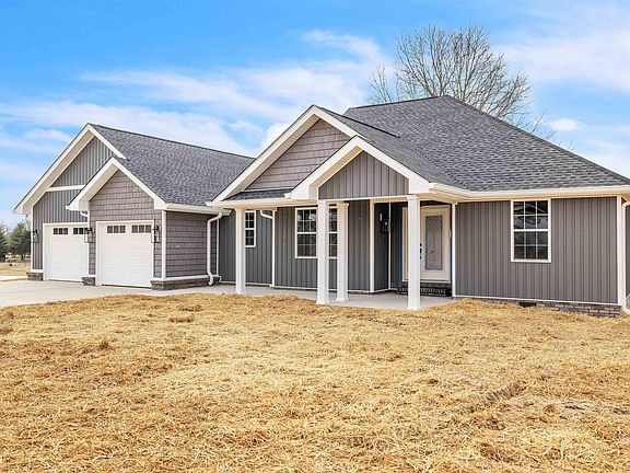 3rd image of 120 Timber Ridge Rd