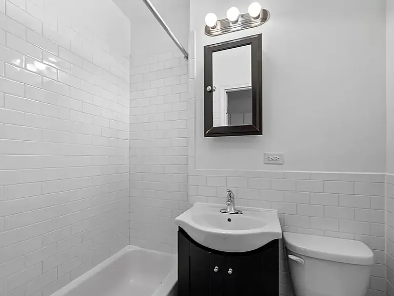 74 Forsyth St #19 — Photo 12