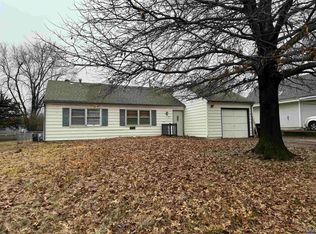 3636 SW 38th St, Topeka, KS 66610