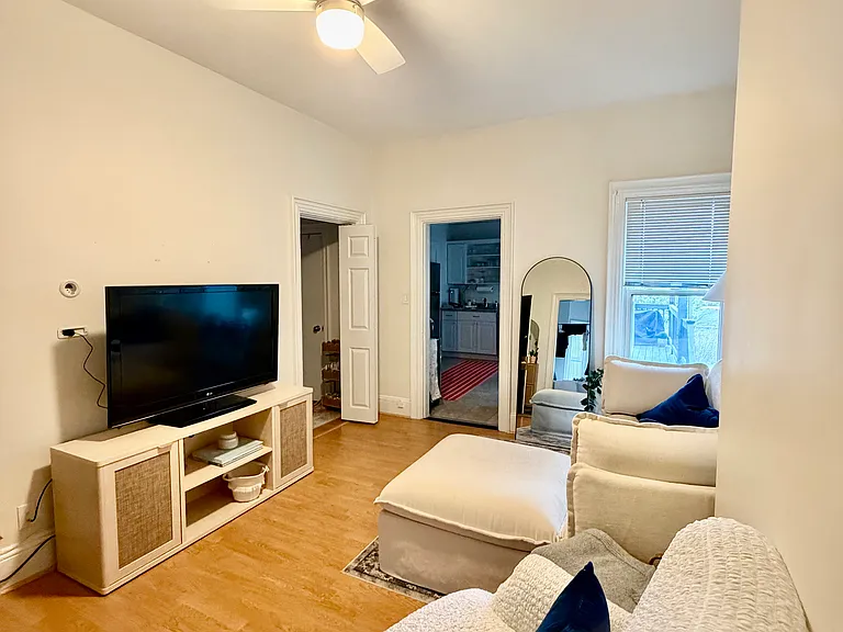 67 Telegraph St #1 — Photo 2
