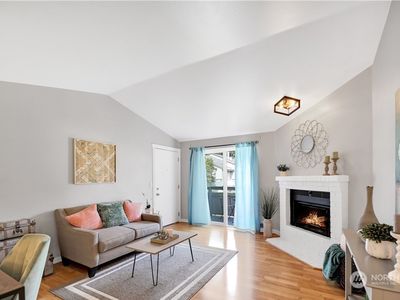 14200 NE 171st Street #F202, Woodinville, WA, 98072