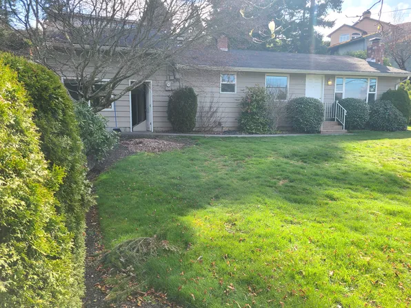 22221 100th Ave W, Edmonds, WA 98020