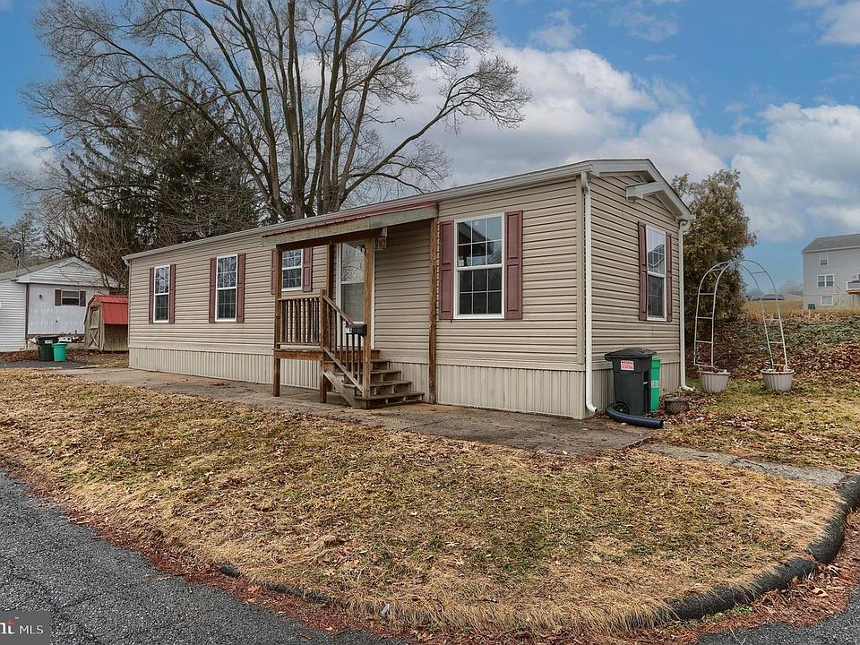 1st image of 14 Shellie St