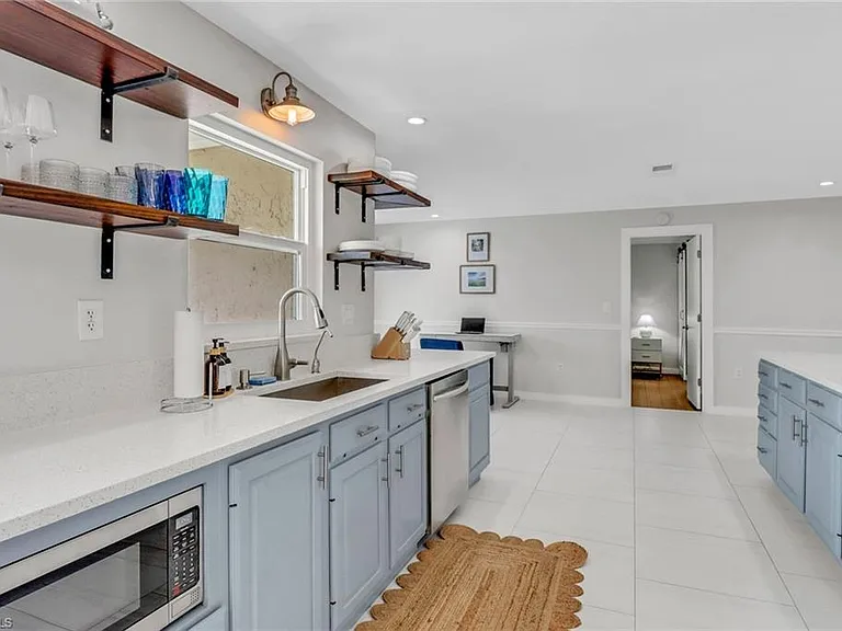 2680 Longboat Dr — Photo 13