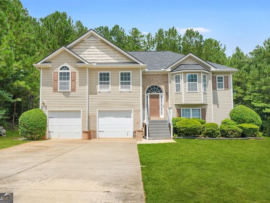 215 Rivercrest Ln, Covington, GA 30016