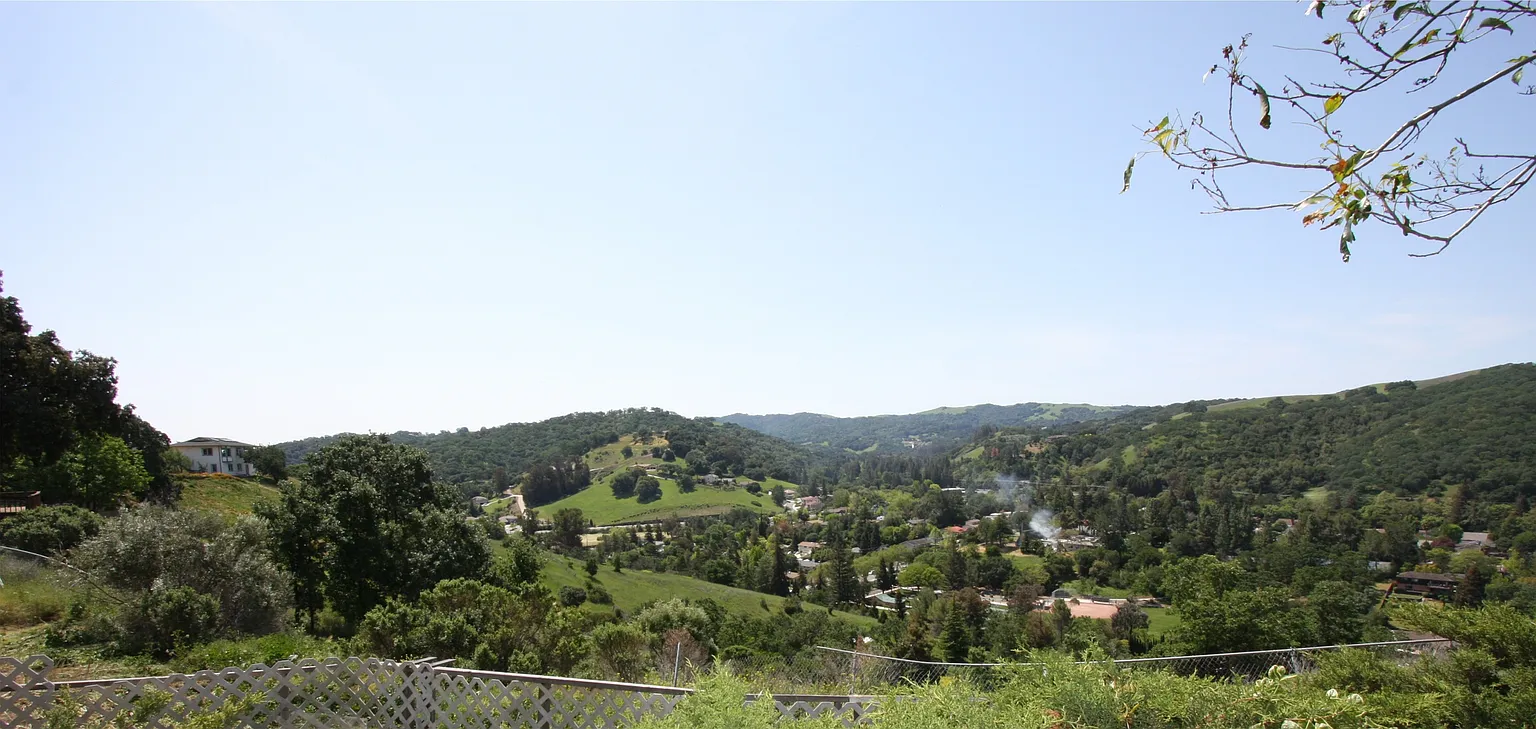 4790 Venner Rd photo 1