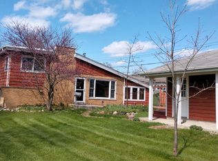 21 Norton Ave, Lemont, IL