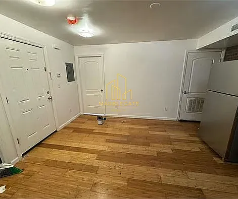 Building Photo - 53 Bleeker St #1E