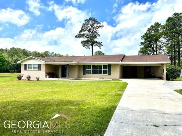 396 Douglas Hwy, Hazlehurst, GA 31539