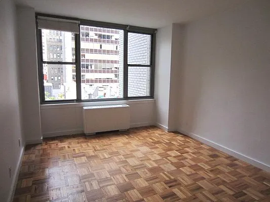 Rented by Mark David | media 31