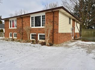 65 Erie St N #A, Chatham Kent, ON N0P 1A0