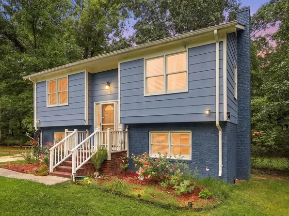 9 Cairn Ct, Durham, NC 27705